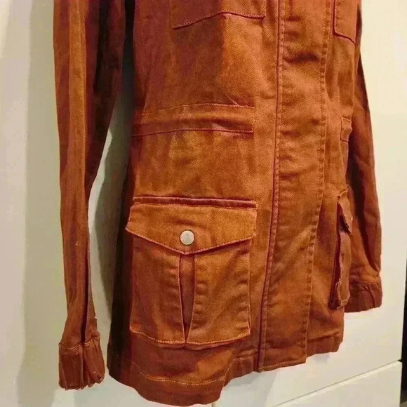 TINSEL Chapleen Canvas Cargo Jacket with Detachable Hood in Burnt Orange $98 - Picture 6 of 16